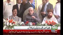 Asif Zardari is badly insulting Iftikhar Muhammad Chaudhry in live talk show