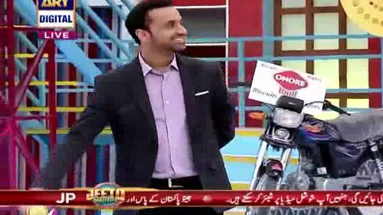 Waseem Badami & Fahad Mustafa Shocked on Girl Statement about Politicial Party In Jeeto Pakistan!