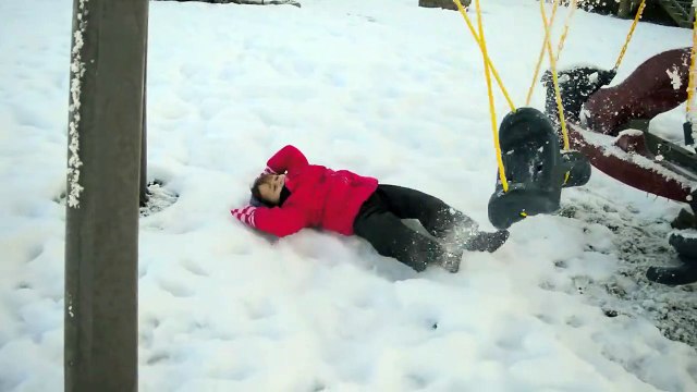 Bad Baby bakes DOG POOP pie!! Toy Freaks Out!-mhPbC