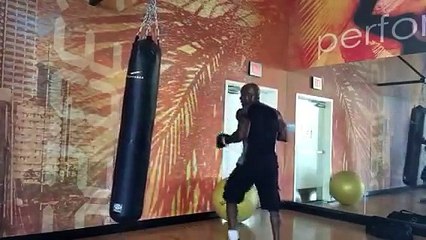 Boxing Punching Bag Workout - How to Box part 1