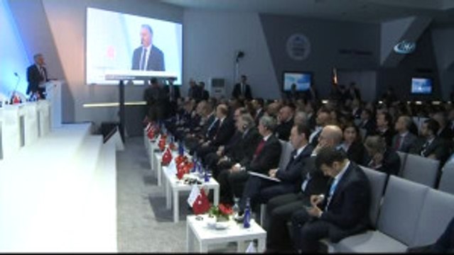 Bakan Ahmet Arslan: Ortadoğu'dan Kalkan Bir Terörist Türkiye Üzerinden Uçarken Amerika'ya Zarar...