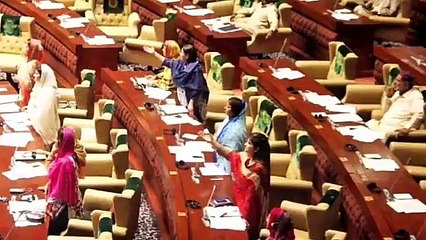 Maulana Abdul Aziz Criticizing Women For Sitting With Men In Parliament