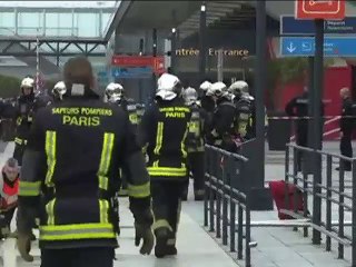 ফ্রান্সে অজ্ঞাত বন্দুকধারীর গুলিতে তিনজন আহত