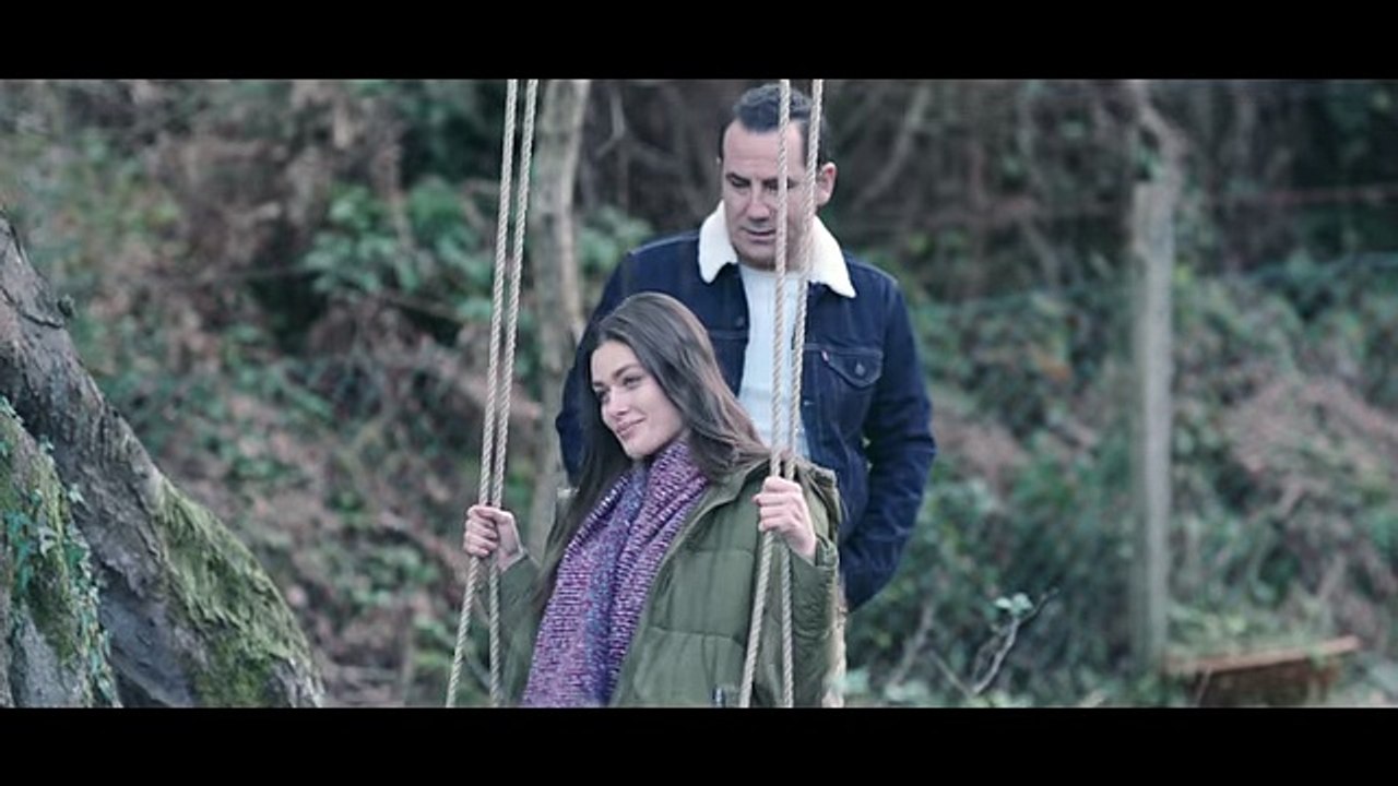 Ferhat Göçer - Aşkın Mevsimi Olmaz ki