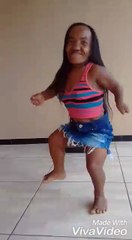 Bollywood song laila me laila re performed by funny gys