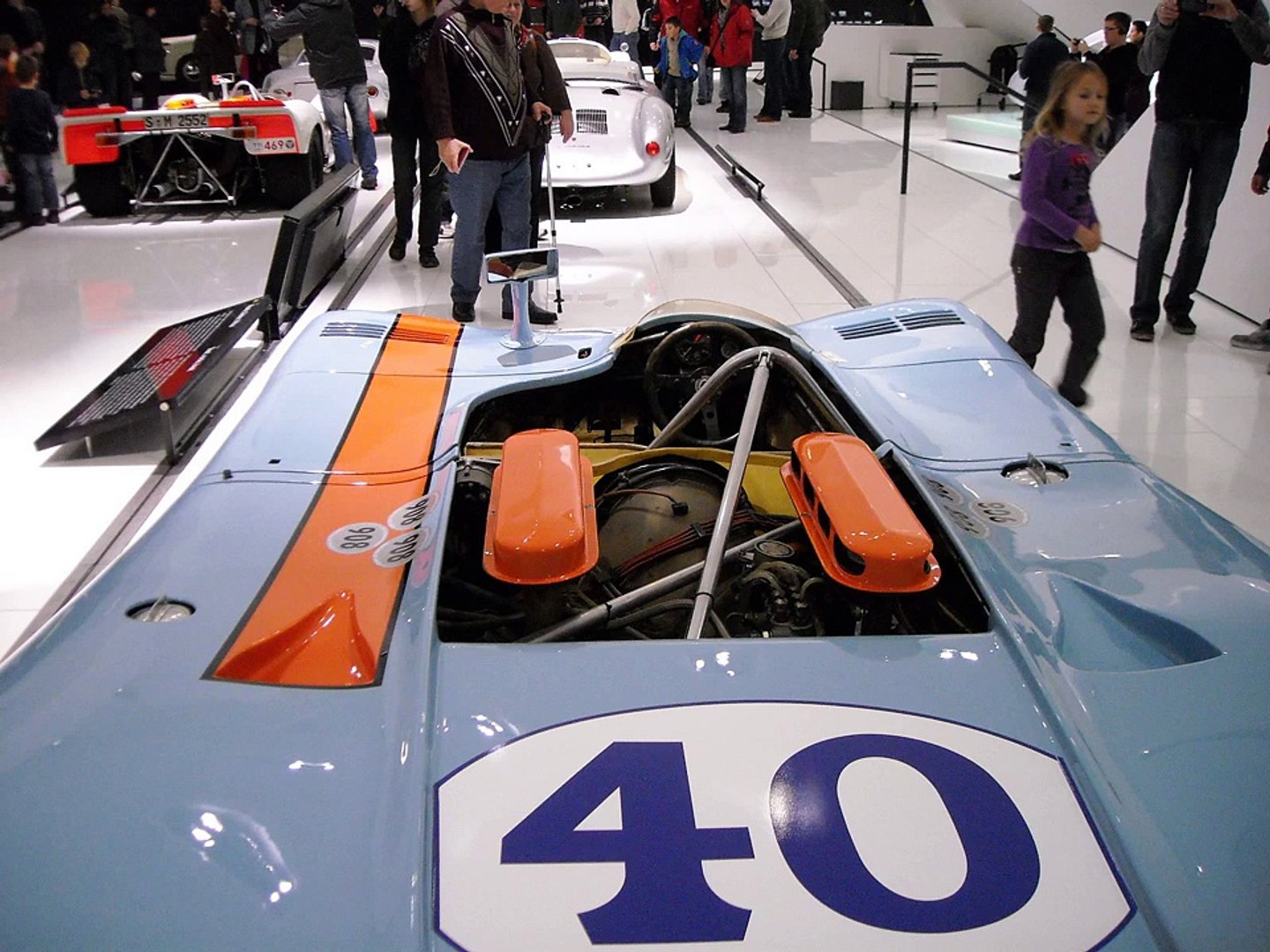 ⁣ポルシェ博物館