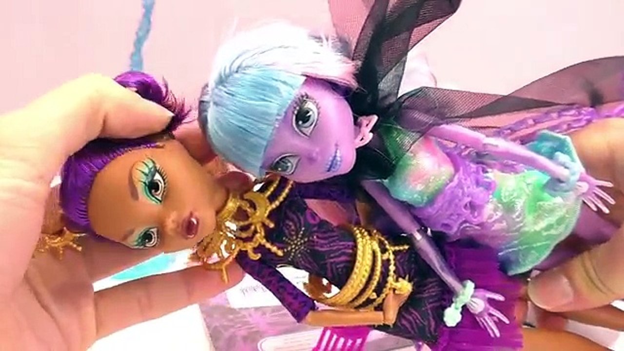 Клодин Фрэнки высокая монстр плейлист видео |