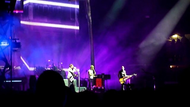 Muse - Undisclosed Desires - Leeds Festival - 08/26/2011