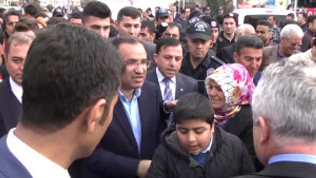Bakan Bozdağ: Anadolu'da, Türkiye'de Siyasi Istikrar Şarttır. Güçlü Iktidar Şarttır - Istanbul