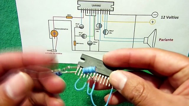 Cómo Hacer Un Amplificador de Sonido Para el Movil - Muy fácil de hacer