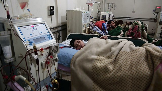 في دوما المحاصرة مرضى القصور الكلوي يترحمون على حياتهم