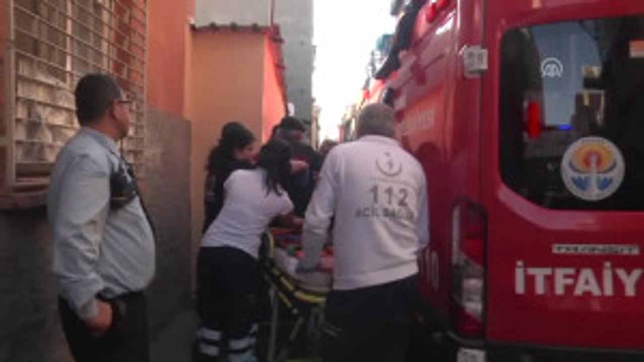 Başıma Gelen Pişmiş Tavuğun Başına Gelmez"