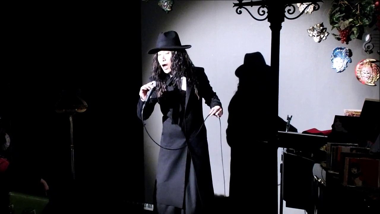 齋藤裕「首つり男（Un Homme S'est Pendu）」