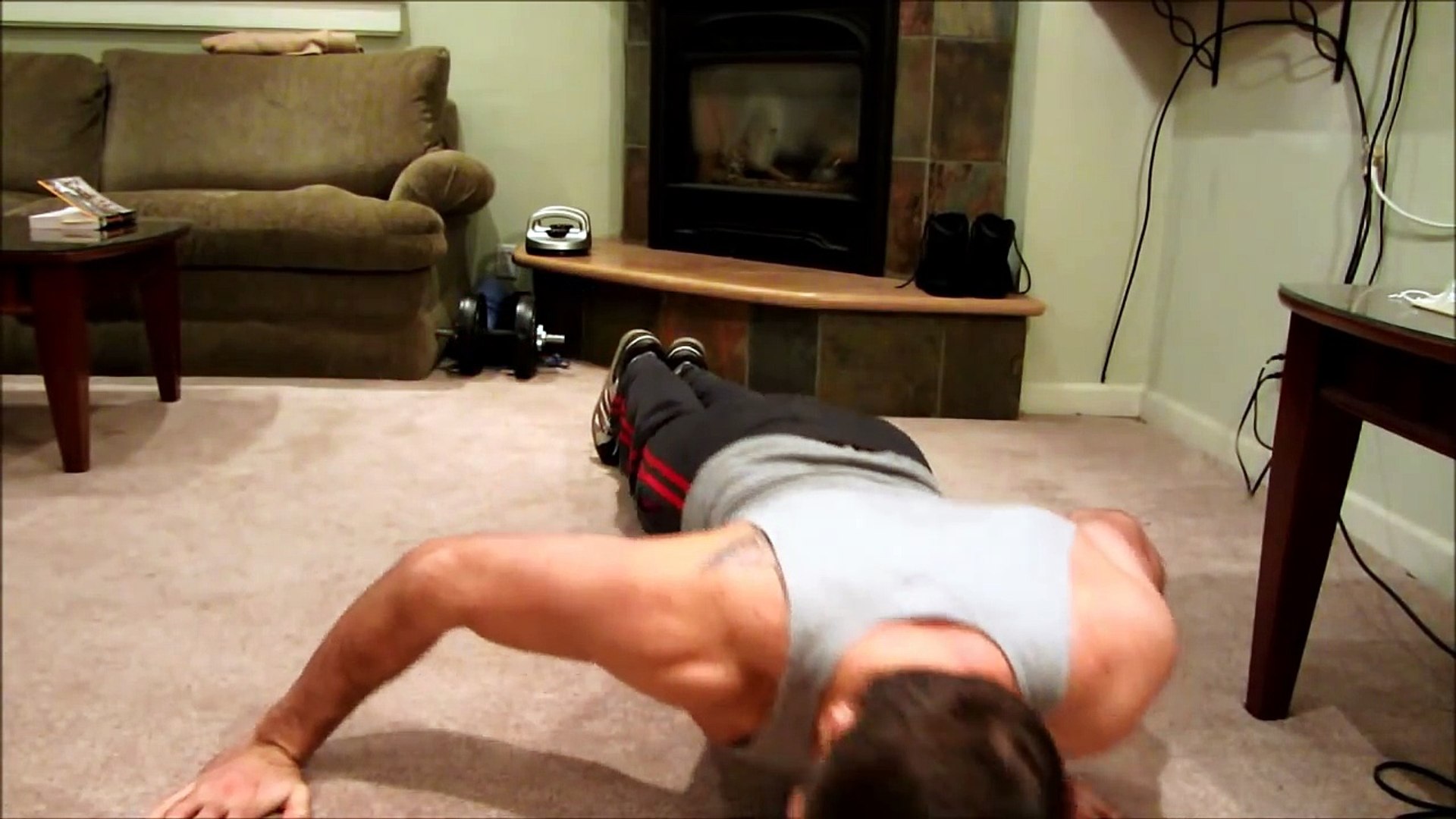 ⁣HOME CHEST WORKOUT - PUSH UP WORKOUT