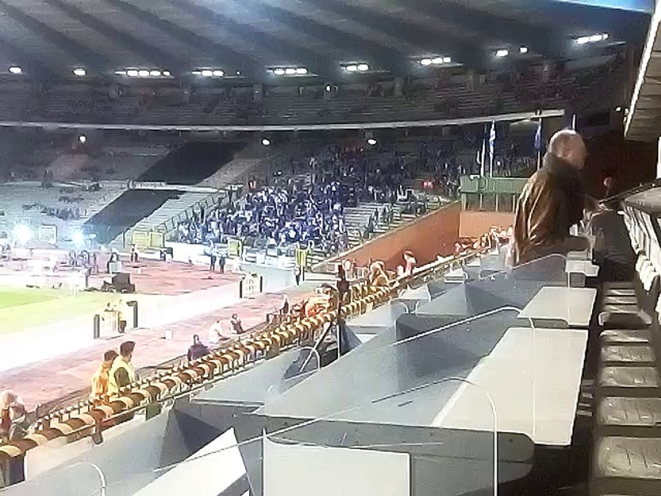 Η ελληνική εξέδρα στις Βρυξέλλες