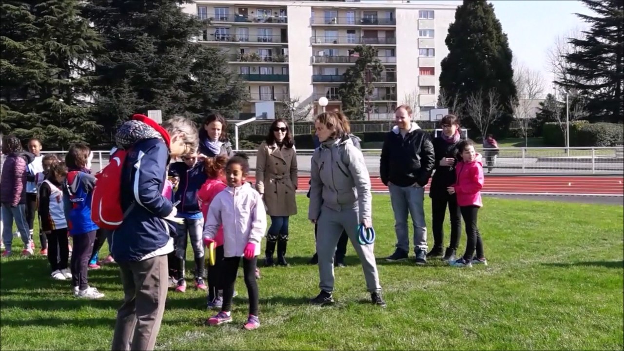 Les Poussinades de Fresnes le 25/03/2017 Lancer...