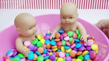 Baby Doll Bath Time In Gumballs Pretend Playset Toys Baby Doll Bathtime In Skittles How To