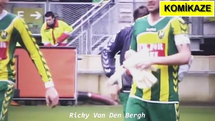 Ünlü Futbol Yıldzları Kaleye Geçerse ● Müthiş Kurtarışlar [HD]