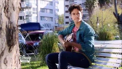 Soy Luna Extrait | Simon Chante "valiente" Et Pense A Luna (é8)