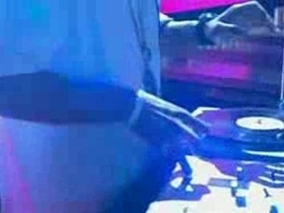 The_game-wouldnt_get_far_(Live in La)-xvid-2007-vfi