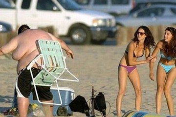 ULTIMATE FAIL COMPILATION ON THE BEACH .