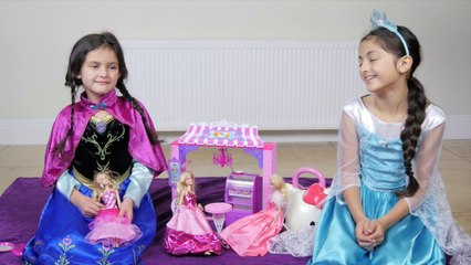 BAD BABY ELSA Cut Anna Hair!  Make up Fail Toy _ Freaks out!-3bIYLPxcgN8