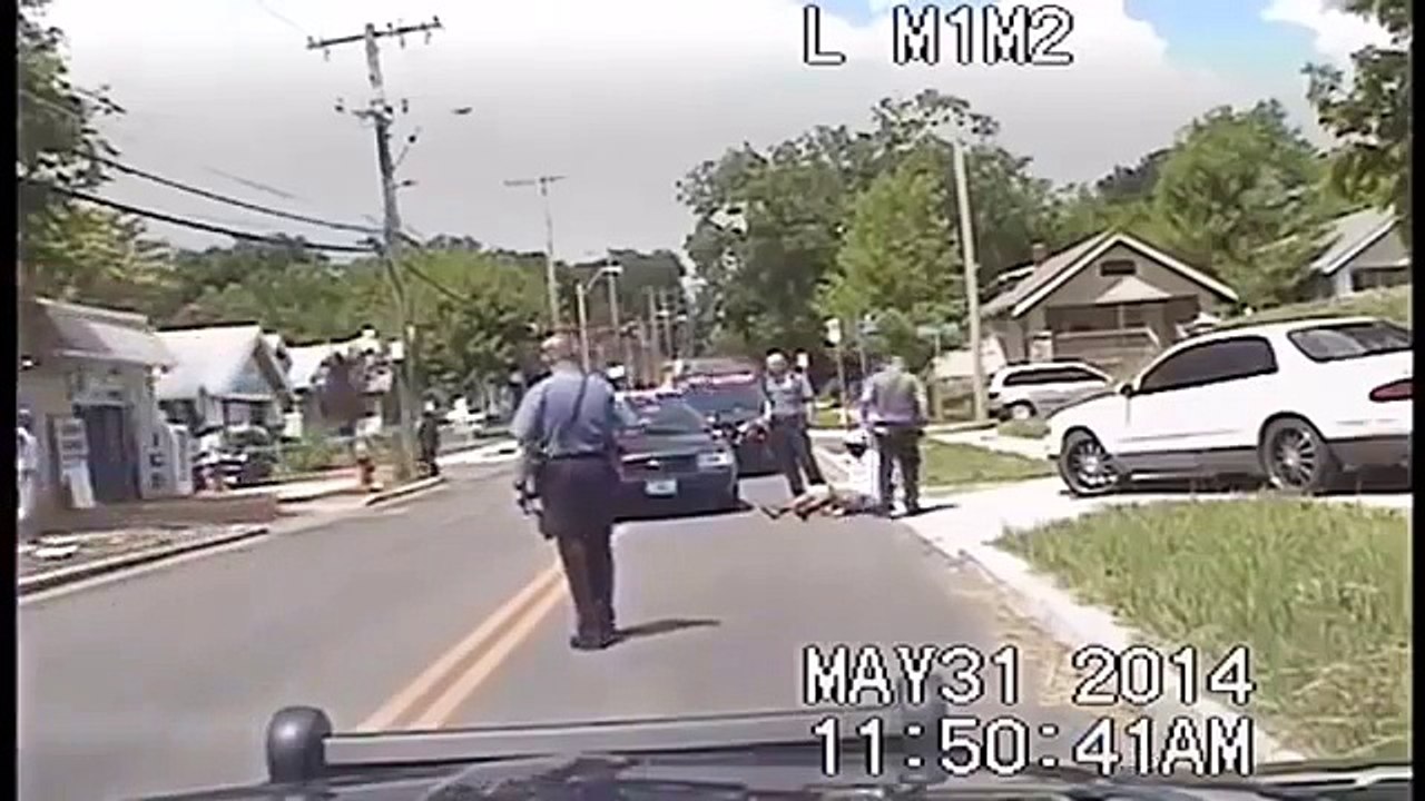 Officer Sued For ‘Unnecessary’ Taser Use, Lying On Police Report _ parking dispute-UGdXKII_h9Y - Copy