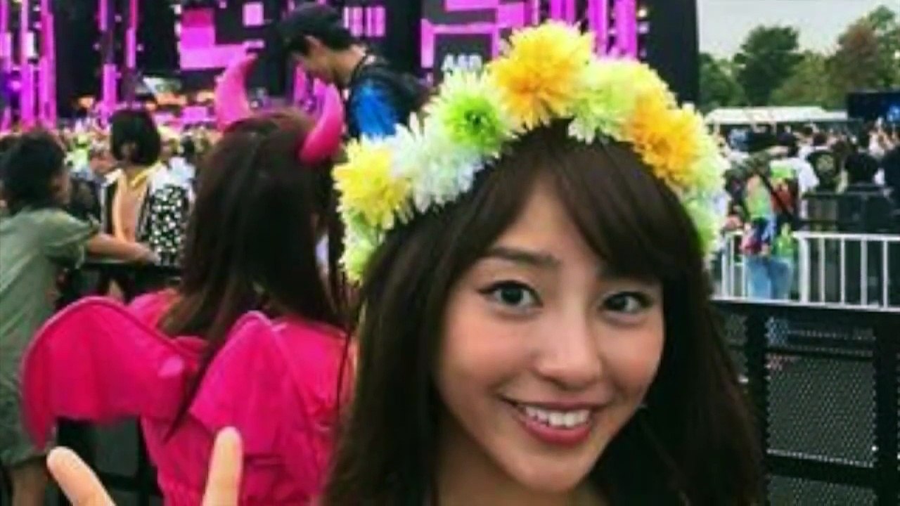 女子アナ