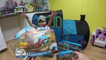 GIANT THOMAS AND FRIENDS SURPRISE TENT Thomas Power Wheels with track Egg Surprise Toys Ki