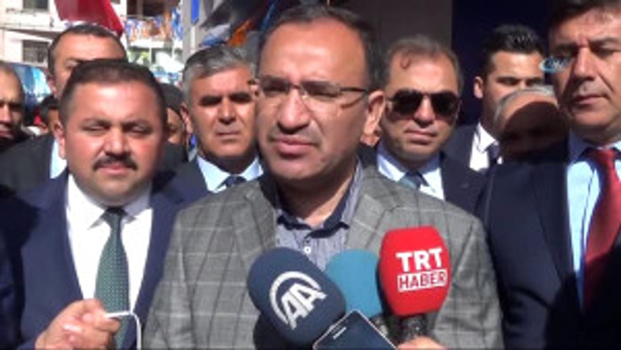 Bakan Bekir Bozdağ, "Türkiye İsviçre'nin veya Terör Örgütlerinin Yaptıklarıyla Rotasını...