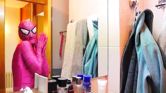 Человек-паук и замороженные Эльза против Малефисента, шутник! ж/ розовый Халк Человек-паук Супергерл шалость! Хлебать