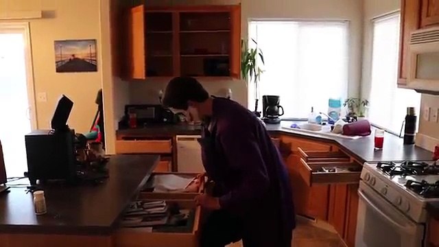 Человек-паук и Джокер | в реальной жизни | Джокер Человек-Паук врывается в дом |