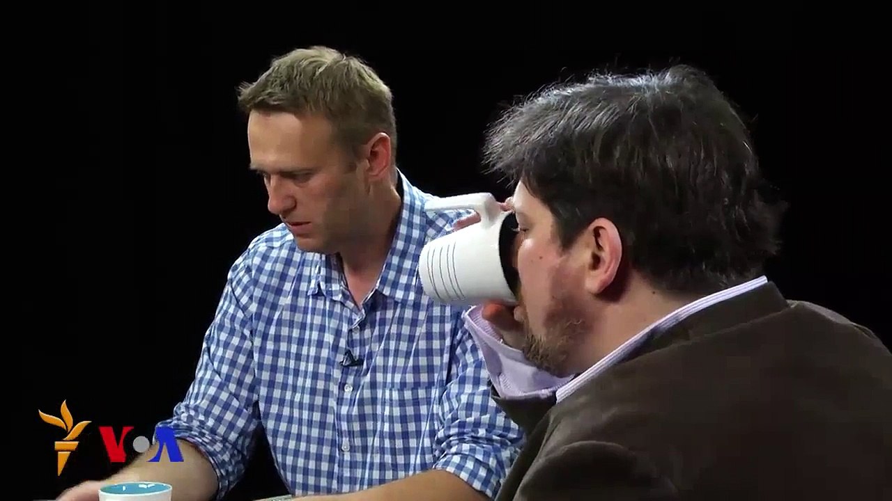 Бунтовать нужно аккуратно, что бы это не задело финансы, семью и власть пуйла