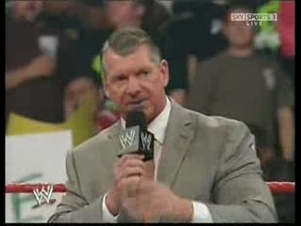 WWE RAW LIVE 25/09/2007 PART 1