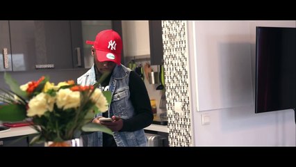 Melina - Écoute-Moi (Clip officiel)