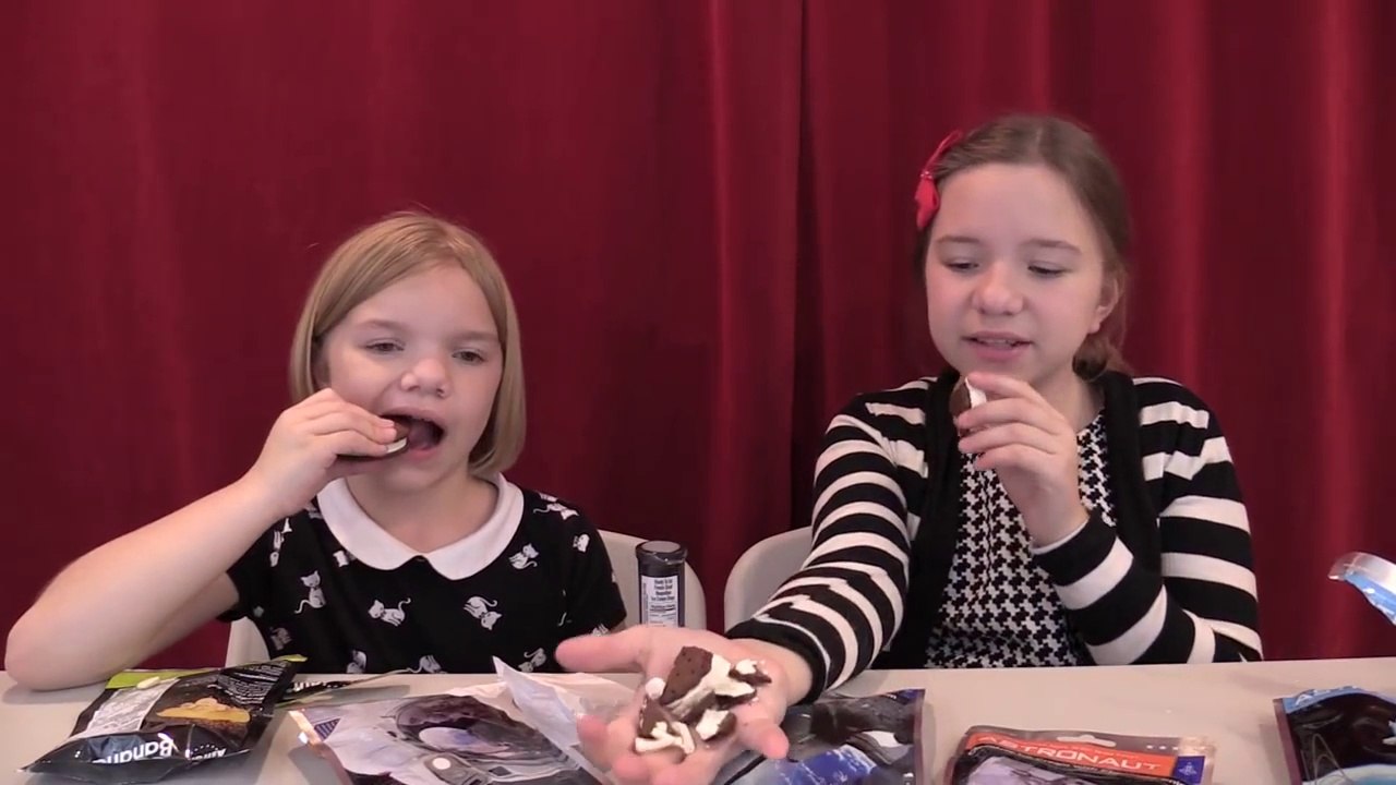 Dry Ice Cream! Astronaut ice cream snacks! _ Kid Candy Review _ Babyteeth4-7w2HFt