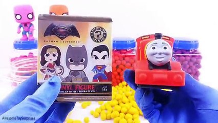 Spiderman BRICOLAJE Cubeez Play-Doh Huevos Sorpresa Dippin Dots Dulces caramelos Skittles Aprender C