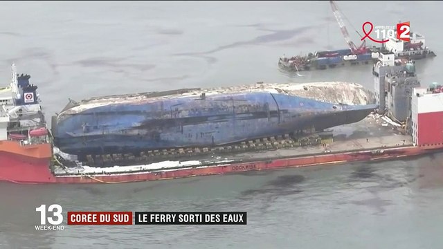 Corée du Sud : trois ans après son naufrage, le ferry Sewol est sorti des eaux