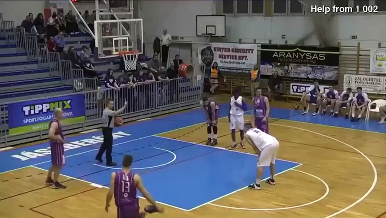 Un basketteur craque au lancer franc