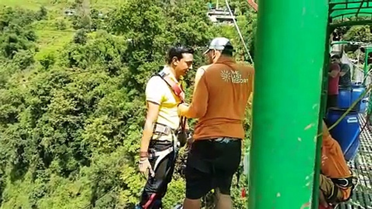 Amazing Bongging jump at bhotekoshi Nepal
