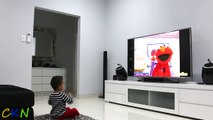 Watching Elmo's World on TV Suddenly Elmo Appears To Surprise Ckn Toys-eQXA
