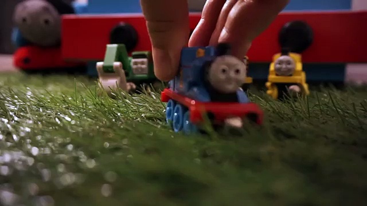 В экскаватор томас в танк двигатель и друзья характер игрушка поезд ра
