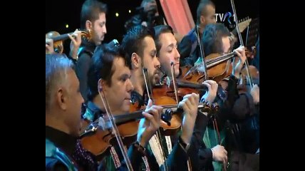 Maria Buza - Dealu-i deal si valea-i vale (Spectacol aniversar 2014)