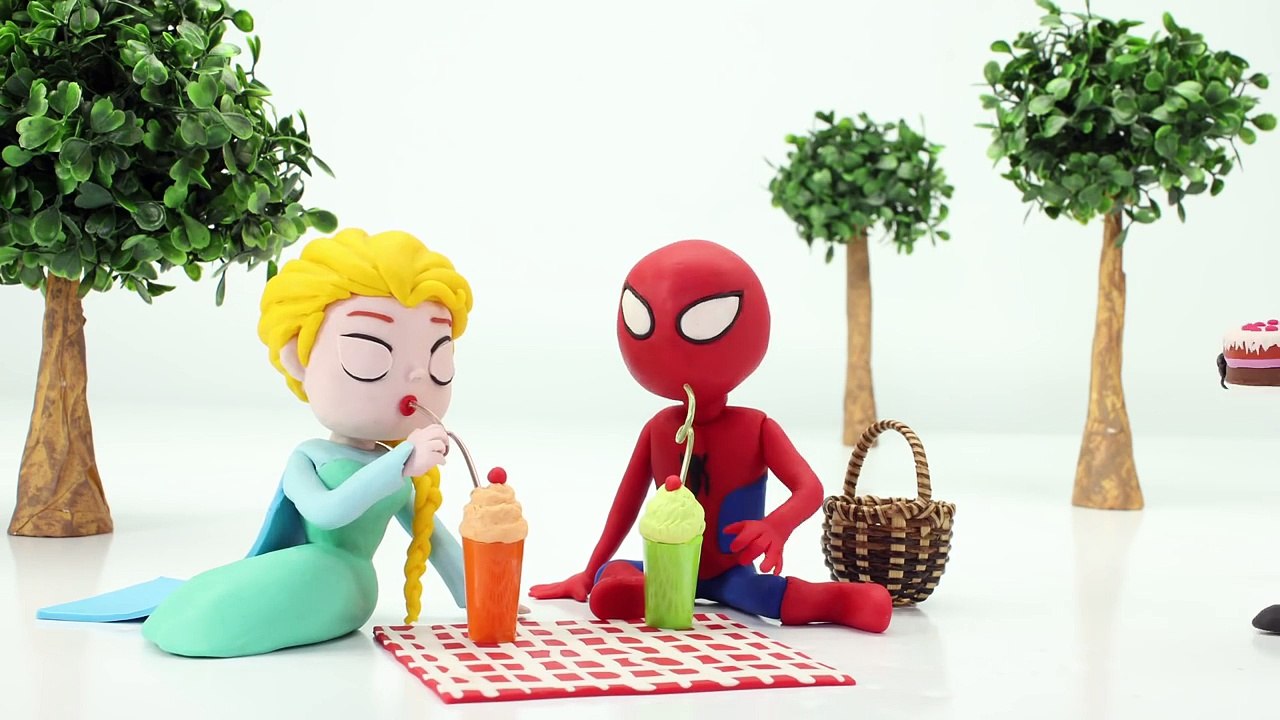 Pregnant Elsa VS Spiderman Black Stop Motion Videos Frozen Superheroes Real Life Prank Vid