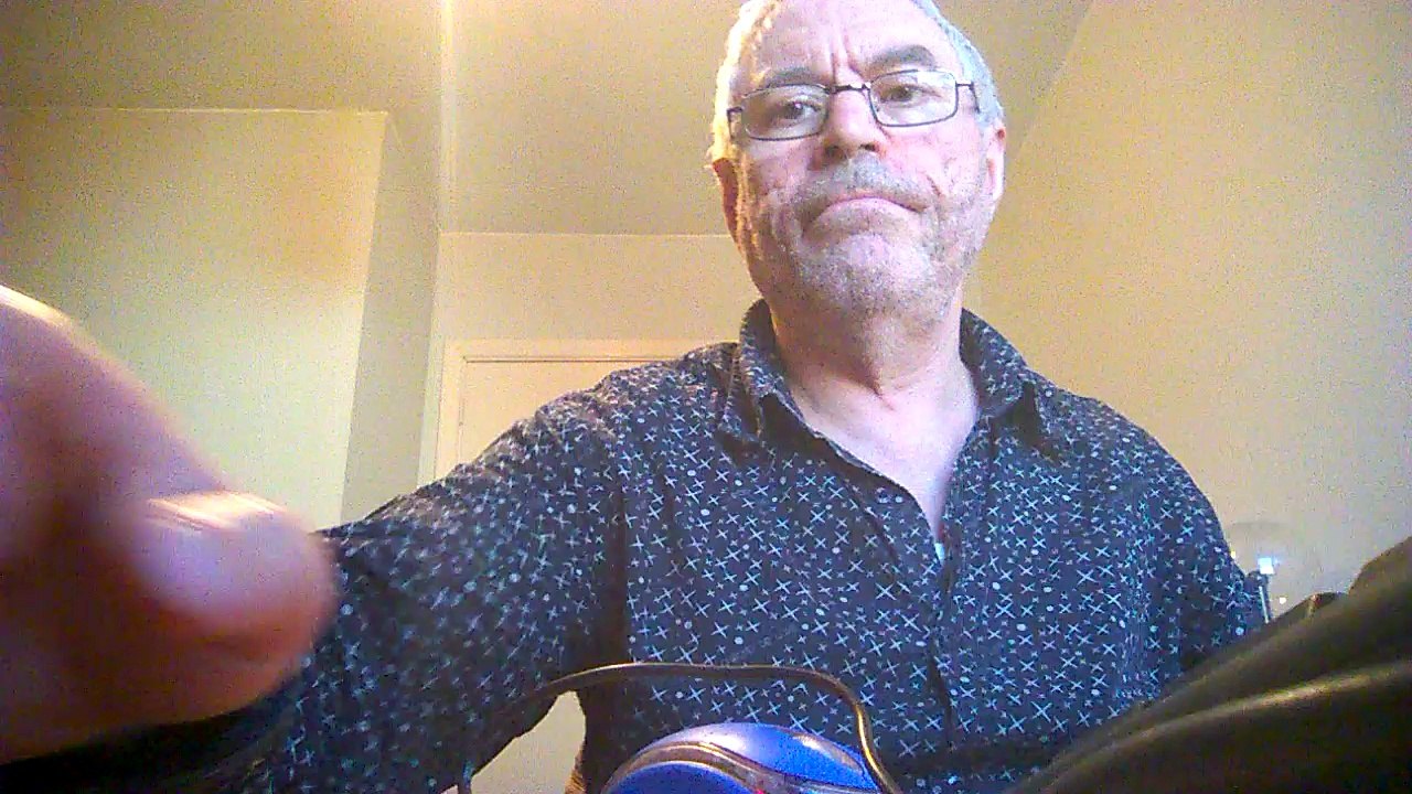 Липкин Генa Lipkin Genna исполняет караоке «Песня Гусар (Давным-давно)