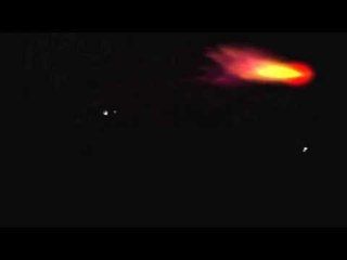 Quả Cầu Bí Ẩn Bay Qua Bầu Trời