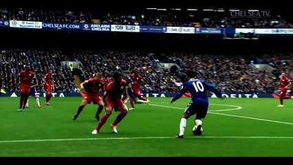 When Eden Hazard gets the ball...