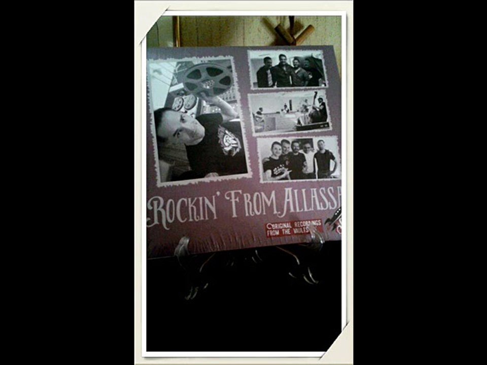 Earl & The Overtones - Foxy Dan