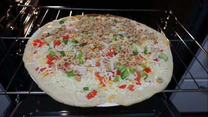 Garlic Cheddar Pizza Crust Wait