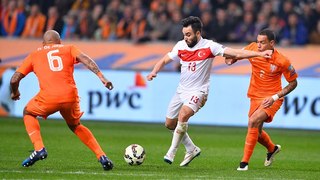 Turkey-Netherlands 3-0 - Dutch commentator goes crazy (Original) HD